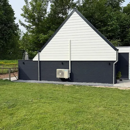 Vakantiewoning Asteri's Holiday home *
